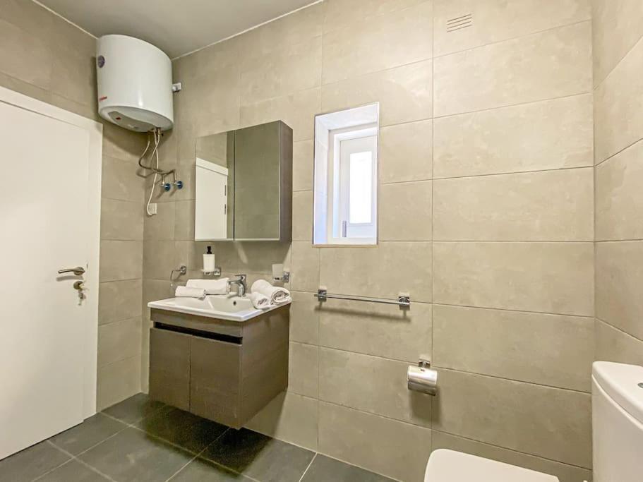 Apartmán Designer Duplex Penthouse In Floriana Exteriér fotografie